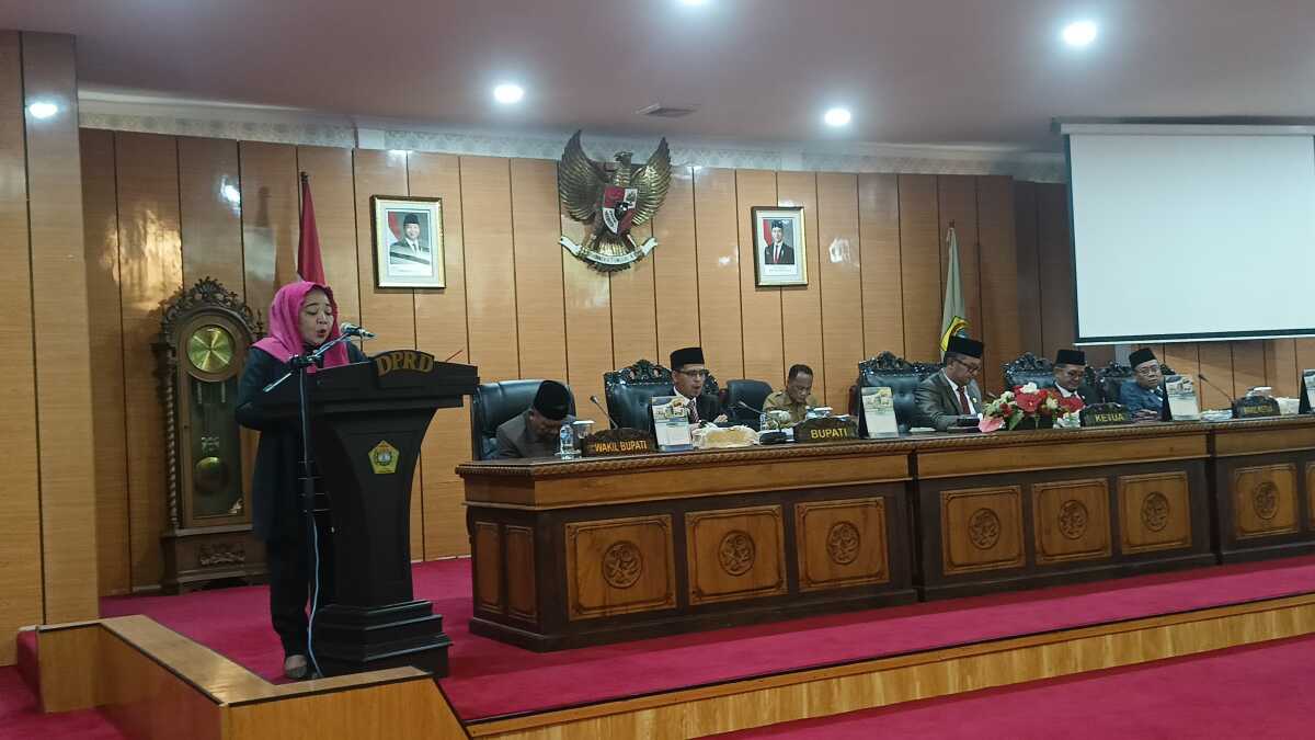 Laporan Badan Anggaran DPRD Karimun (JurnalTerkini.id/edy kencana)