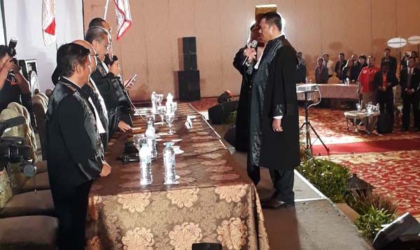 Tjoetjoe Sanjaja Hernanto dilantik sebagai Presiden Kongres Advokat Indonesia periode 2019-2024