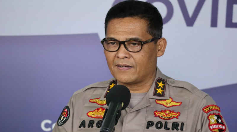 IMG-20200623-WA002820200623 TNI-Polri kawal protokol kesehatan kawasan wisata. Foto: Kadiv Humas Polri Irjen Pol Argo Yuwono. (Foto: Istimewa)