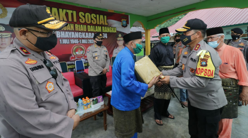 Hari Bhayangkara ke-74, Kapolda kunjungi Lembaga Adat Melayu Kepri. (foto: Dok. Humas Polda Kepri)