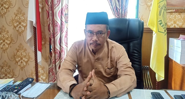Lebaran di tengah COVID-19, Ketua DPRD Karimun: silaturahmi via online saja. Ketua DPRD Karimun M Yusuf Sirat (foto:yra)