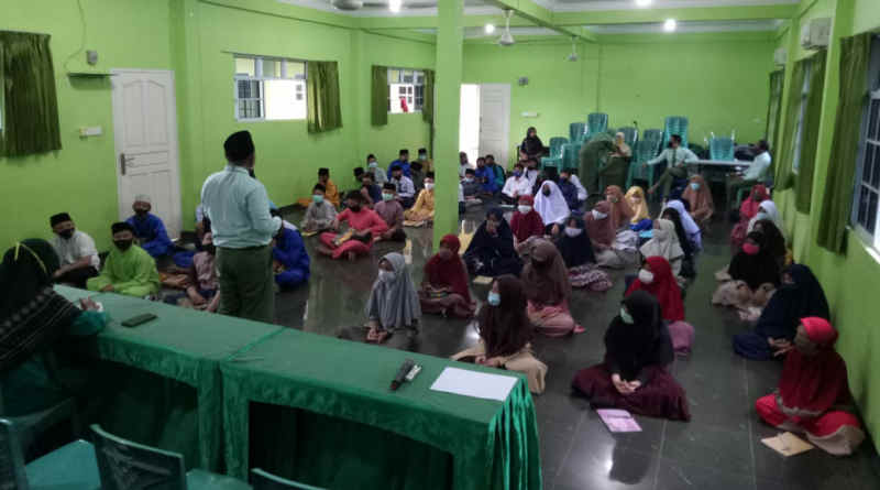 Sekolah di Karimun mulai belajar tatap muka, seperti di SMP Vista Sasana, Tanjung Balai Karimun. (foto:pps)