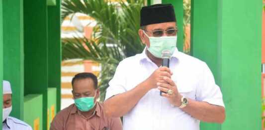 Bupati Karimun Aunur Rafiq dalam satu acara beberapa waktu lalu. (Foto: Dok. Humas Pemkab Karimun)