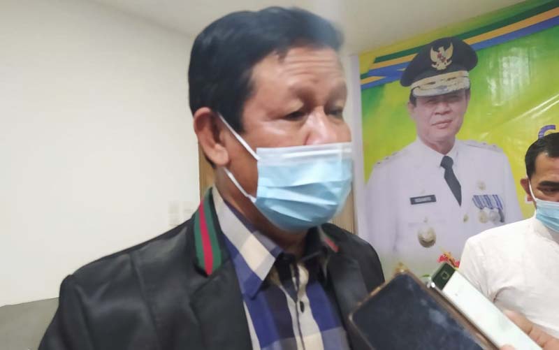 Bakal calon Gubernur Kepri Isdianto. Jelang Pilgub Kepri, Elektabilitas INSANI Masih Tertinggi. (foto: yra)