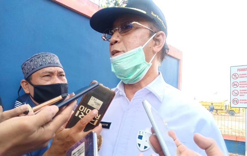 Wakil Bupati Karimun Anwar Hasyim. Soal tujuan speedboat Pemkab Karimun ke Batam, ini kata Anwar Hasyim. (foto: yra)