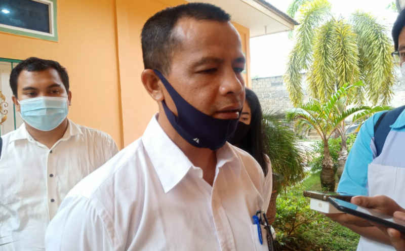 IMG-20200903-WA007920200903 Kepala PLN ULP Tanjung Balai Karimun, Jaswir. PLN Karimun diskon tambah daya, buruan sebelum ditutup. (foto: yra)