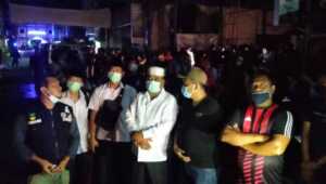 Jurnal Foto: kebakaran di Pasar Malam Karimun