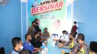 jangan ada arakan paslon cegah COVID-19 Kapolres Karimun AKBP Muhammad Adenan berkunjung ke posko relawan pasangan Bersinar. Jelang Pilkada, ini imbauan untuk pasangan calon. (foto: Dok Humas Polres Karimun)