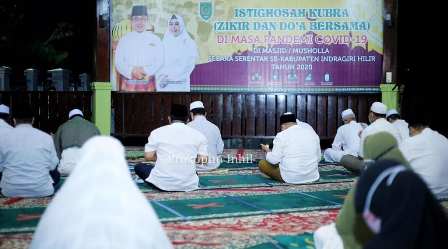 Istighosah Kubro Inhil Istighosah Kubro dan Doa Bersama yang dipimpin langsung Bupati Inhil HM Wardan. (foto: Prokopim Inhil)