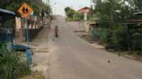 Ruas jalan di Karimun Ilustrasi: Jalan pemukiman di Tanjung Balai Karimun, Kabupaten Karimun, Kepulauan Riau. (foto: jurnalterkini.id/rdi)