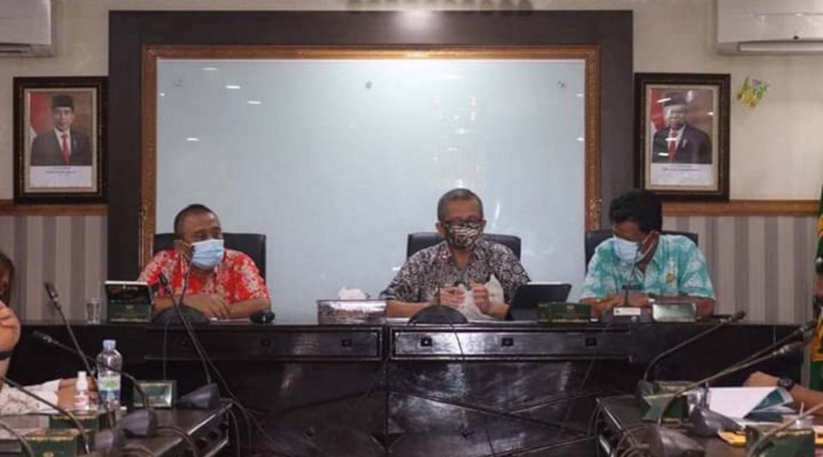 Pemkot bahan izin operasional bioskop Pemkot Medan bahas kemunkinan dibukanya bioskop di tengah pandemi COVID-19. (foto: ronald)