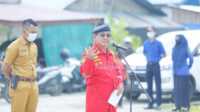 Apel Dinas Pemadam Kebakaran Inhil-1 Bupati Inhil HM Wardan memimpin apel DPKP dalam rangka peningkatan disiplin dan profesionalitas tugas jajaran Dinas Pemadam Kebakaran. (foto: Prokopim Pemkab Inhil)