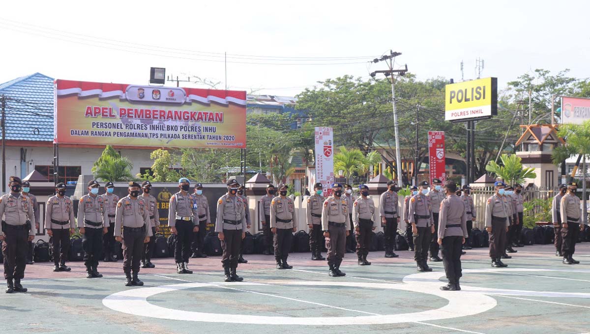 60 personel Polres Inhu mengikuti apel pemberangkatan ke Inhu untuk membantu pengamanan Pilkada Serentak 9 Desember 2020.