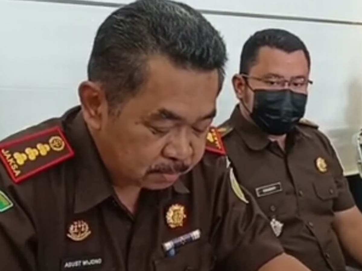 Kajari Pematangsiantar Agust Wijono Kajari Pematangsiantar Agust Wijono. (foto: ronald sihombing)