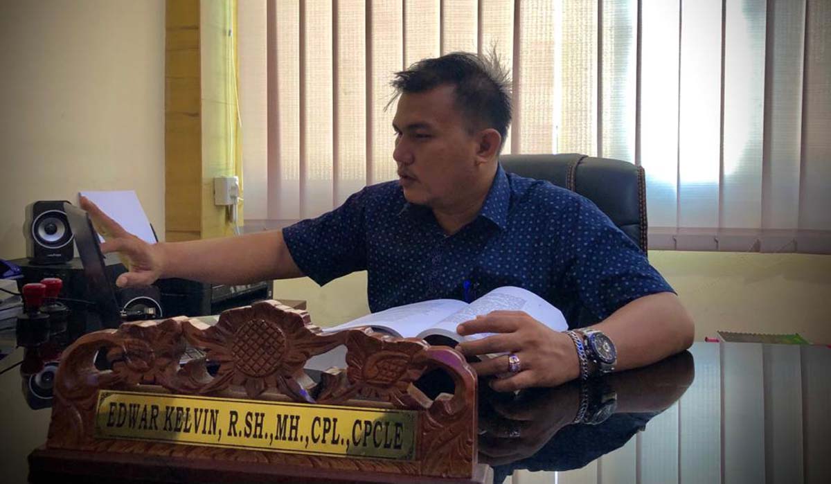 Edwar Kelvin Edwar Kelvin Rambe, kuasa hukum Lenggawa. (foto: yra)