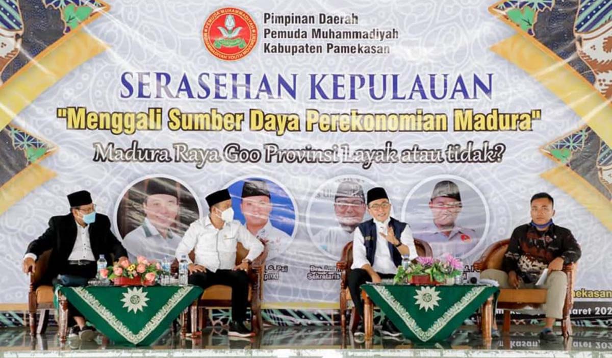 Pemuda Muhammadiyah Pamekasan Sarasehan Kepulauan Pemuda Muhammadiyah menggelar Sarasehan Kepulauan, Menggali Potensi Sumber Daya Perekonomian Madura.