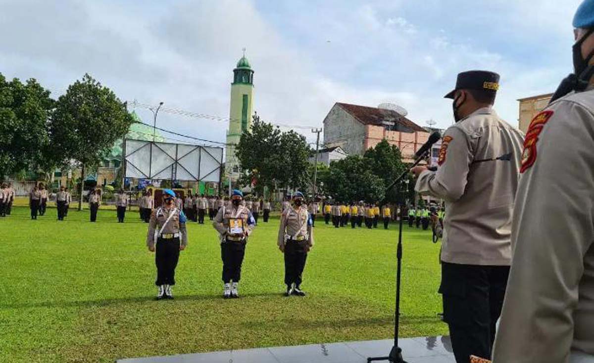Upacara pemberhentian dengan tidak hormat satu personel Polres Lubuklinggau.