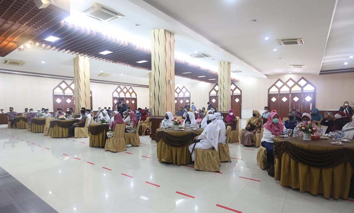 Perwakilan dari 66 ormas Islam menghadiri acara silaturahmi dan dialog dengan Wakil Gubernur Kepri Marlin Agustina. (foto: Dok. Humas Pemkab Karimun)