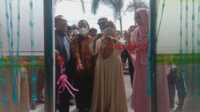 Wakil Bupati Mura Hj Suwarti meresmikan RM Putri Bayu Garden.