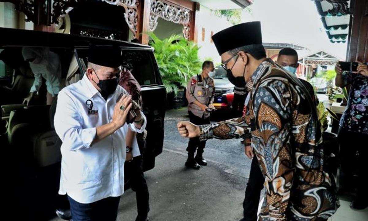 Bupati Pamekasan Baddrut Tamam menyambut kunjungan Ketua DPD La Nyalla Mattaliti