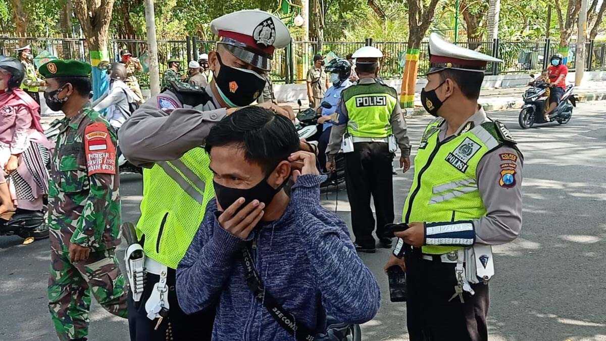 Operasi Gabungan Polres Pamekasan Cegah COVID-19