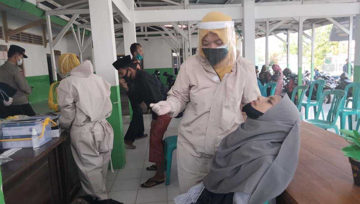 Rapid tes santri pamekasan