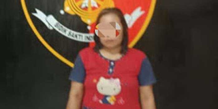 Tersangka Yul, pembeli ponsel curian diamankan polisi.