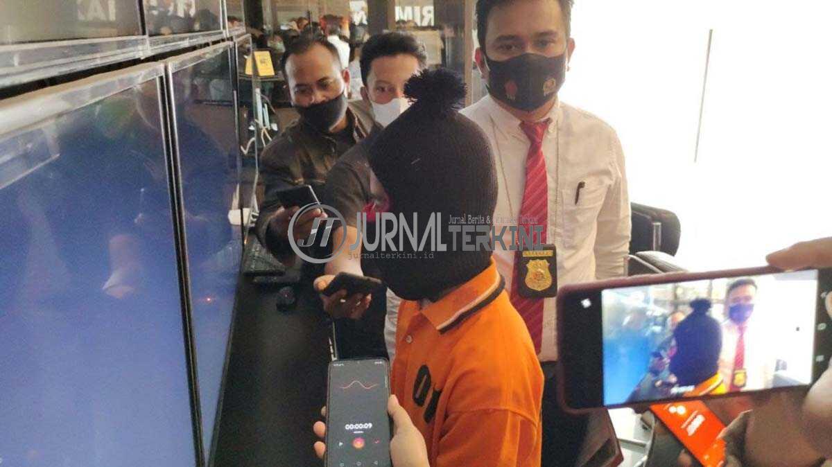 DI, remaja bawa lari dan setubuhi gadis bawah umur diamankan polisi. (foto: yra)