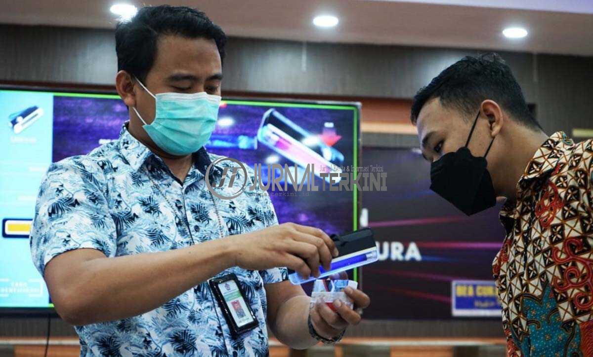 Bea Cukai Madura Selenggarakan P2KP dengan Materi Identifikasi Pita Cukai.