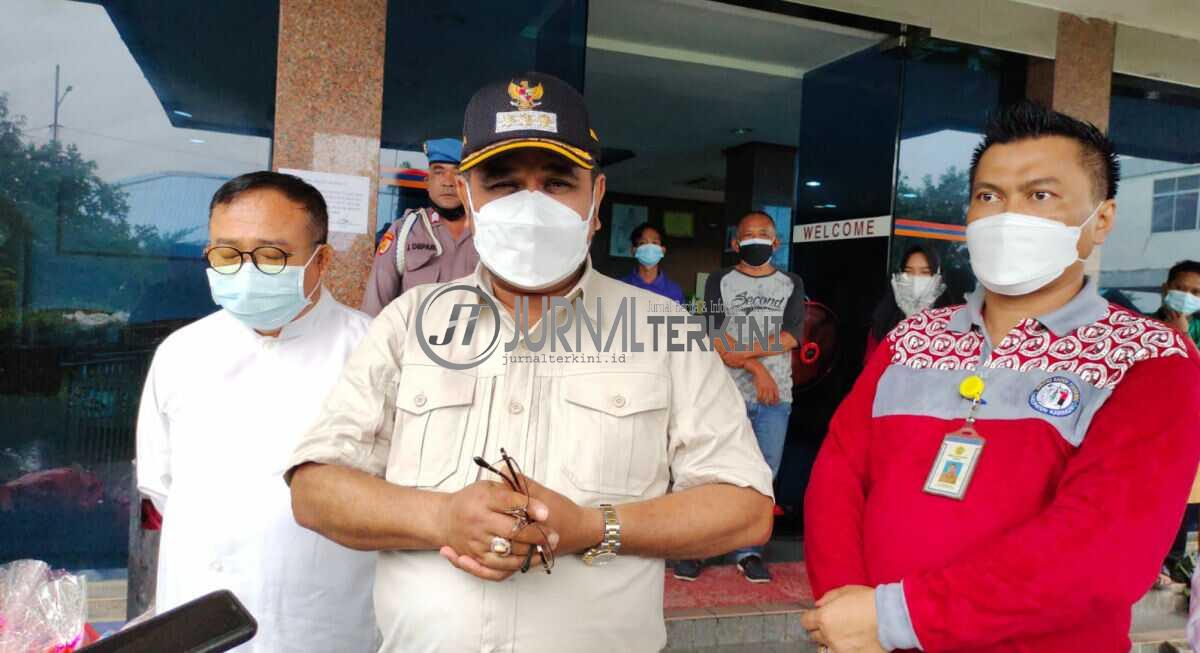 Bupati Karimun Aunur Rafiq Bupati Karimun Aunur Rafiq (foto: yra)