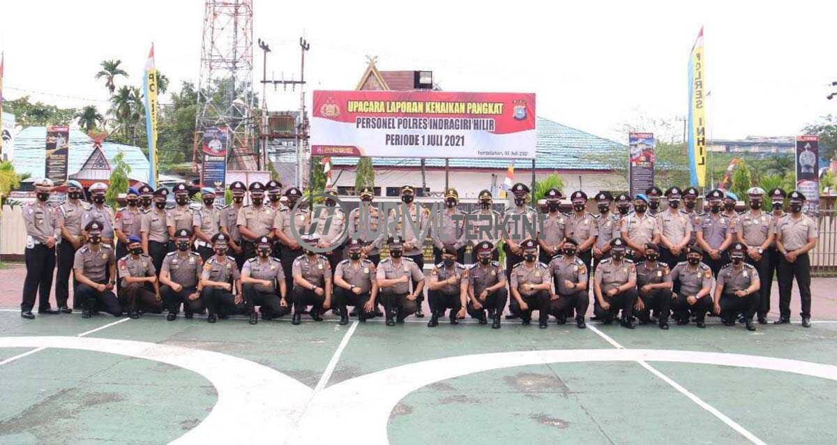 46 personel Polres Inhil naik di Hari Bhayangkara ke-75.