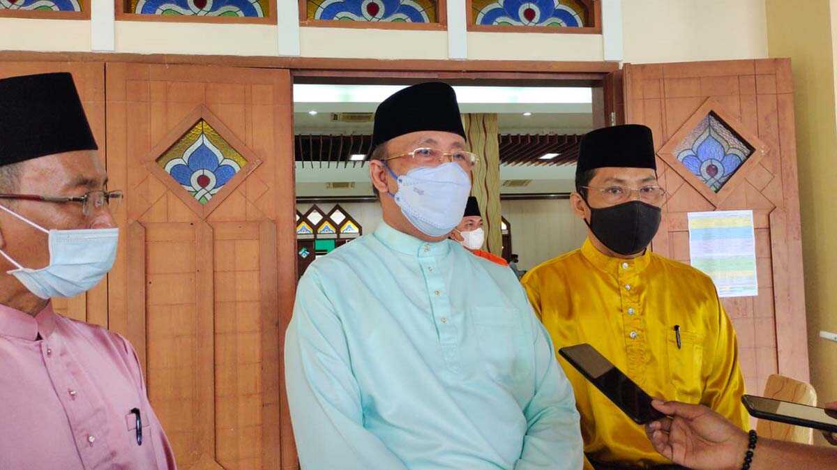 Wakil Bupati Karimun Anwar Hasyim