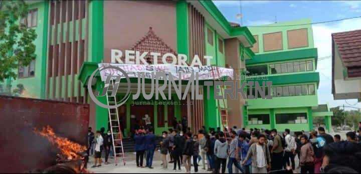 a14dda0b403e492d88e532d31d78deb0