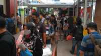 Jumlah penumpang di pelabuhan Karimun meningkat signifikan, sejak Kepri PPKM Level 3. (foto: yra)