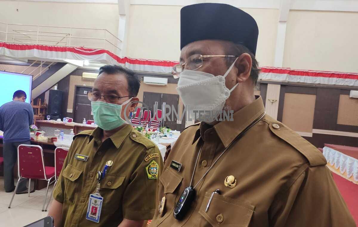 jelang PTM di Karimun Wakil Bupati Karimun didampingi Kepala Dinas Kesehatan Rachmadi (foto: yra)