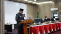 APBD Perubahan 2021 Meranti Bupati Kepulauan Meranti HM Adil dalam rapat paripurna DPRD dengan agenda pengesahan Perubahan APBD 2021.
