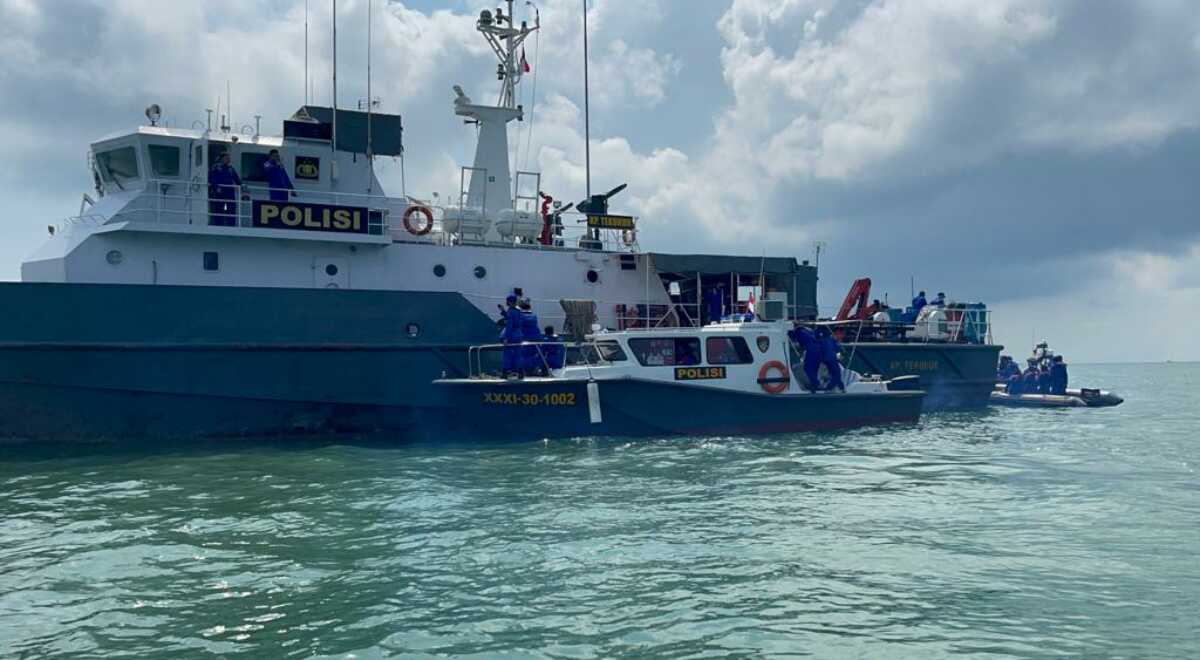 Polairud patroli perbatasan