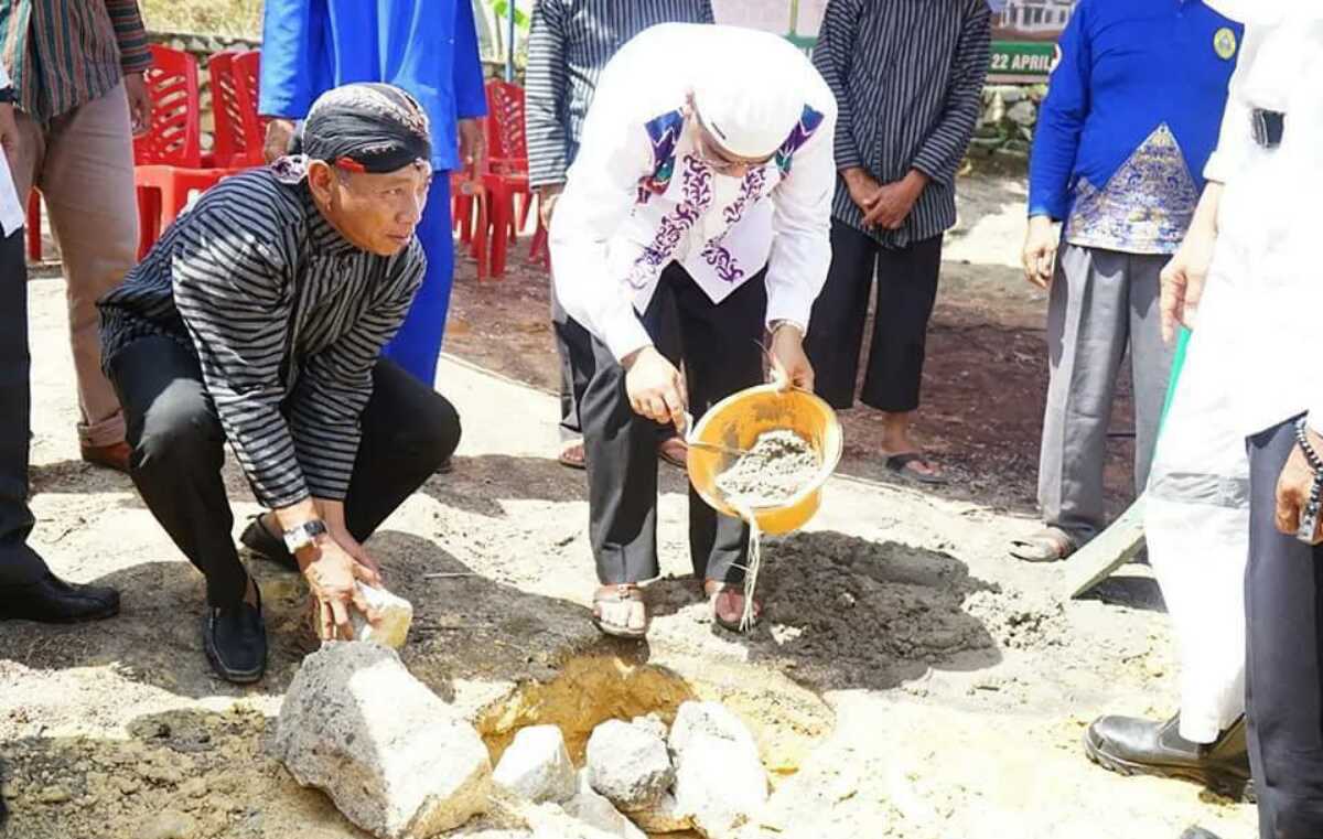 masjid among Mitro karimun