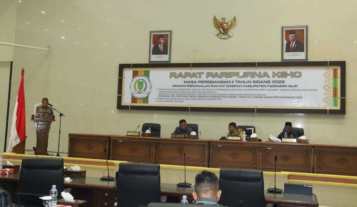 Wakil Bupati Inhil menyampaikan pidato tentang Laporan Pertanggungjawaban Pelaksanaan APBD 2022.