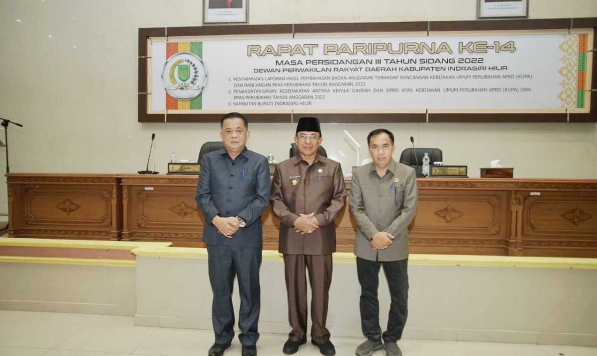 rapat paripurna ke-14 DPRD Inhil