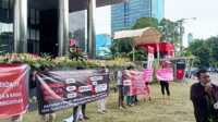 Madura Progress demo KPK, tuntut Tangkat Gubernur Jatim, Pimpinan DPRD Jatim, Korlap Dana Hibah di Madura. (Dok. Pribadi)