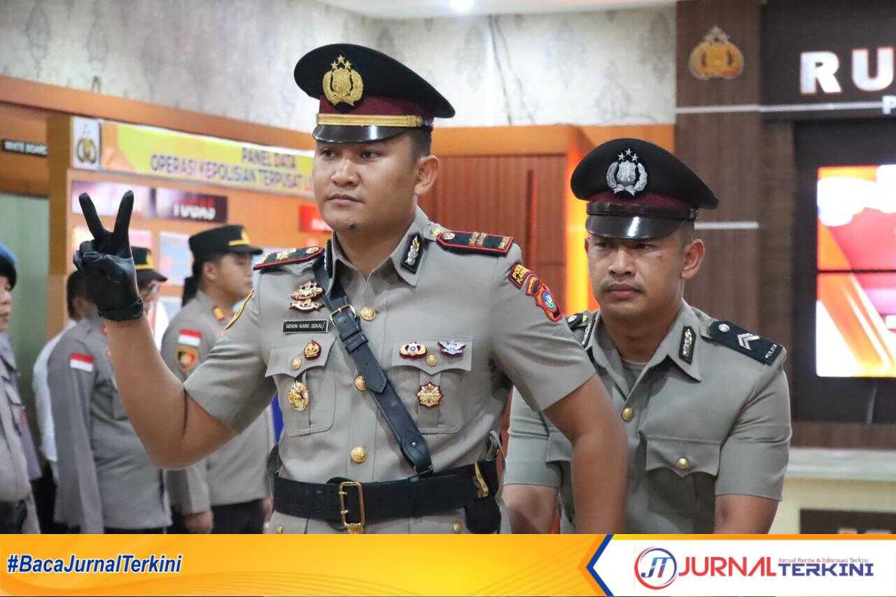 Iptu Gidion Karo Sekali mengucapkan sumpah sebagai Kasatreskrim Polres Karimun di Mapolres Karimun, Kamis (2/2/2023). (jurnalterkini.id/yogi)
