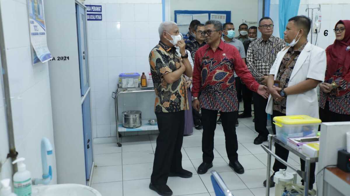 Bupati Asahan H Surya meninjau fasilitas RSUD HAMS Kisaran yang diresmikannya, Kamis (9/2/2023).
