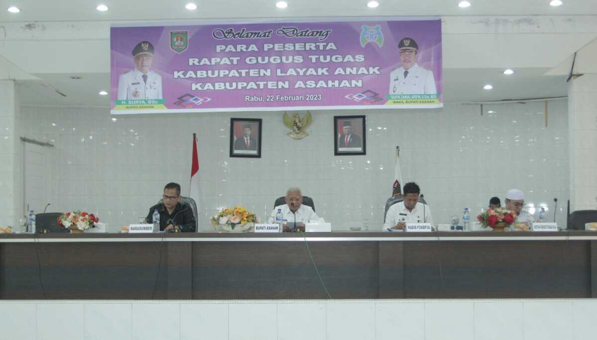 bupati Asahan rapat Gugus tugas kla Bupati Asahan H Surya BSc memimpin rapat Gugus Tugas Kabupaten Layak Anak (KLA) di Kantor Bupati Asahan, Rabu (22/2/2023). (JurnalTerkini.id/rizki)