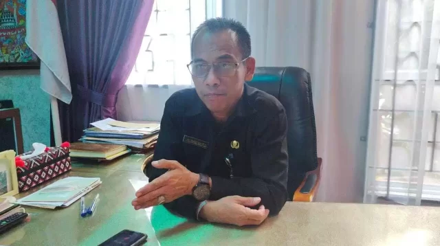 Kepala Dinas Pendidikan Kabupaten Karimun Sugianto (JurnalTerkini.id/yogi)