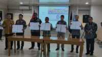 IMG-20230329-WA0011 Penandatanganan kerja sama antara Asosiasi Pengusaha Kapal Penumpang Indonesia (APKAPI) dengan Direktorat Jendral (Dirjen) Perhubungan Laut tentang promosi pada aplikasi digital. (foto istimewa)