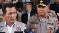 gubernur Kepri dan kapolda Gubernur Kepri H. Ansar Ahmad, SE., MM bersama Kapolda Kepri Irjen Pol Drs Tabana Bangun, M.Si, usai mengikuti rapat koordinasi penangan bencana Serasan, di Natuna, Selasa (7/3/2023). (Foto: Ist/Anton Marulam/jurnalterkini.id)