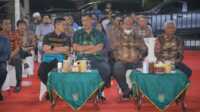 penutupan pameran Hari Jadi Asahan Bupati Asahan H Surya (kanan) bersama wakil bupati (2 kanan) dan pejabat lain menutup pameran Hari Jadi ke-77 Kabupaten Asahan, Sabtu (18/3/2023). (JurnalTerkini.id/rizki)