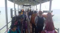 Arus balik mudik Idul Fitri 1444 H di pelabuhan domestik Tanjung Balai Karimun, Rabu (26/4/2023). (JurnalTerkini.id/Yogi)