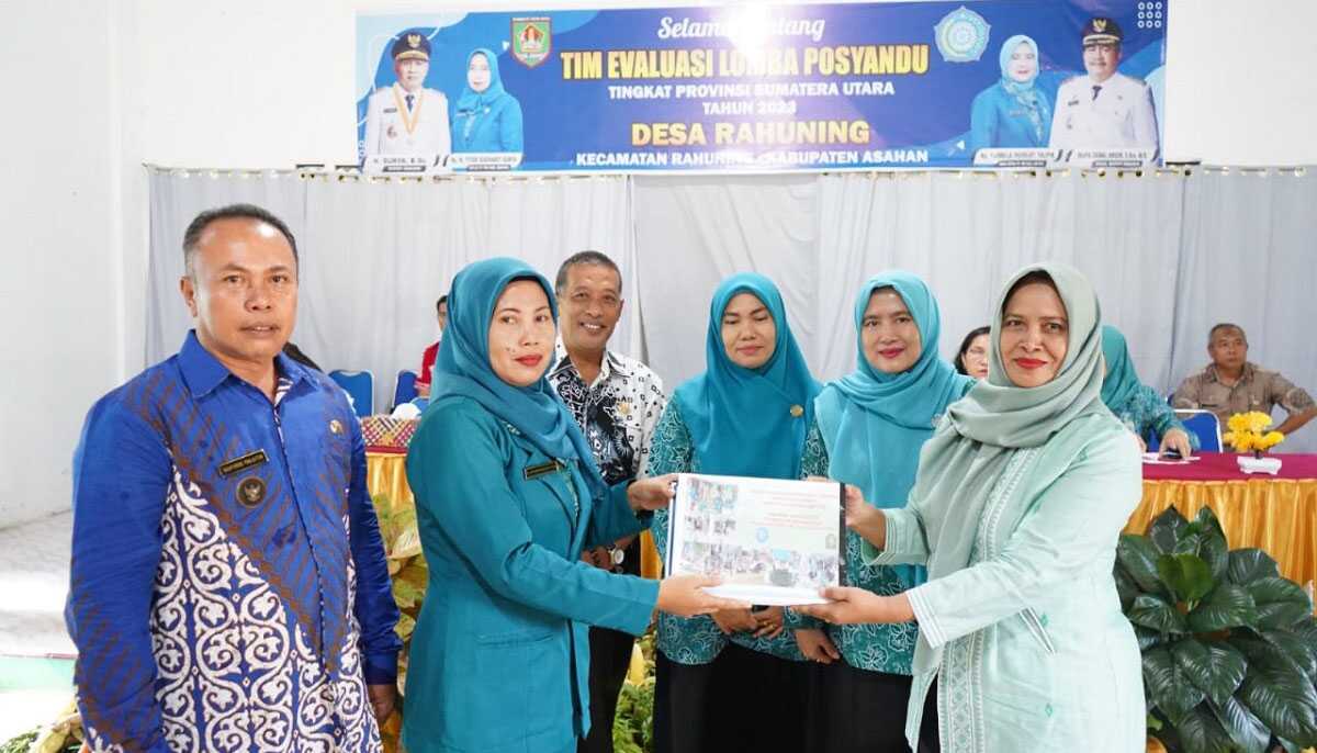 Tim evaluasi Tim Penggerak Pemberdayaan Kesejahteraan Keluarga (TP PKK) Sumatera Utara (Sumut) mengunjungi Desa Rahuning Kecamatan Rahuning, Jum'at (14/04/2023). (foto istimewa)